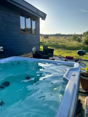 Tamarisk Cabin
